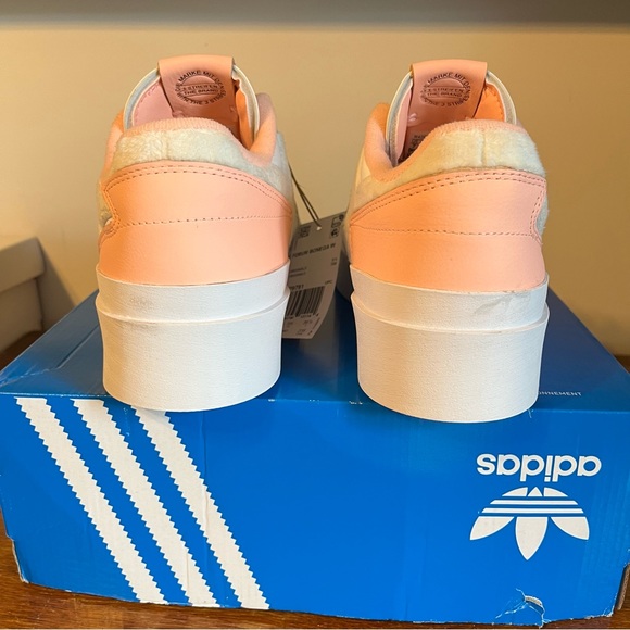 ADIDAS x HELLO KITTY Forum Bonega Shoes - Picture 8 of 16